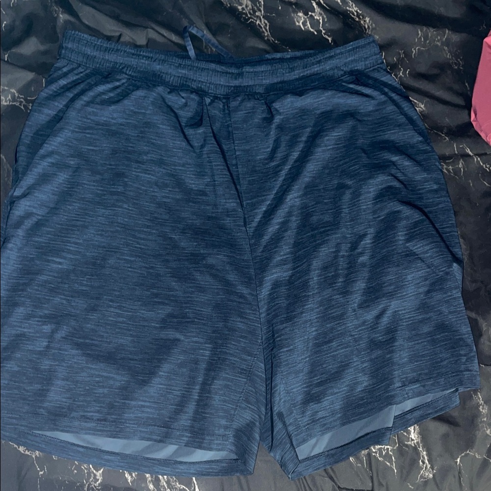 Men's XL LULULEMON SHORTS